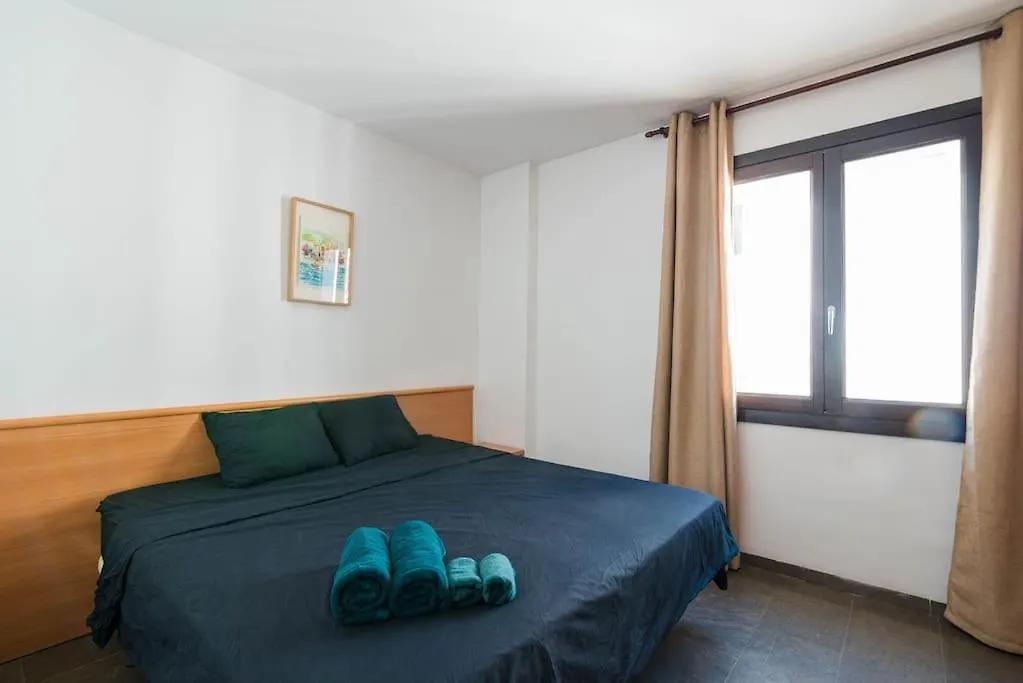 Cosy Flat/Nearly Touching Alhambra/Great Views contacts